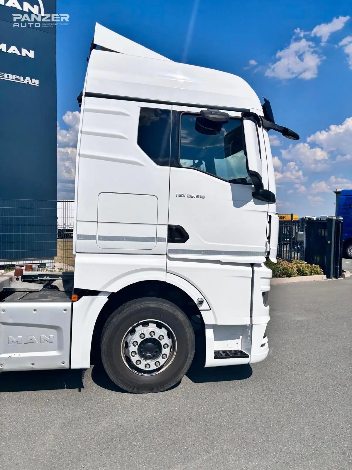 Грузовик MAN TGX 26.510, 2023 год, 15 тонник, 6x2, BDF контейнеровоз - фото 5