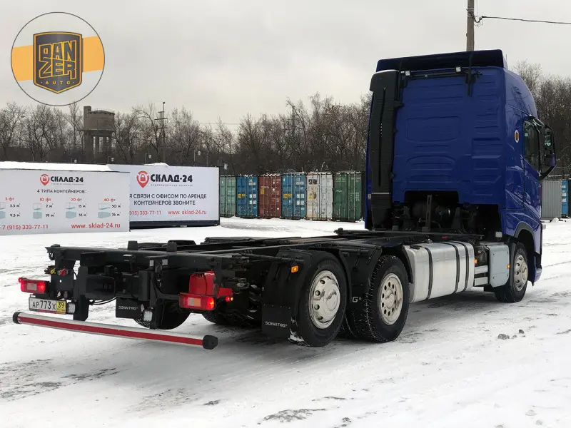 Грузовой контейнеровоз Volvo FH 500, 2017 год | photo 1