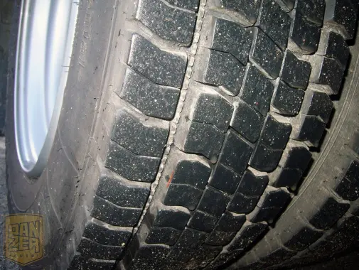 Mercedes-Benz Atego 818L, штора-борт 40м3, 2013г, 18 тыс.км, гидролифт, кондиционер, состояние нового - фото 4