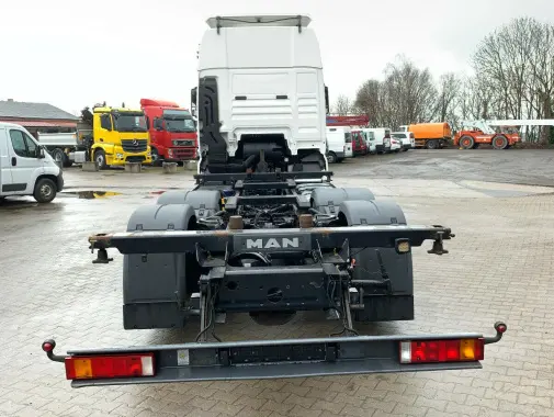 MAN TGX 26.480 контейнеровоз низкорамный BDF из Германии, 2015 г, кабина XLX, г/п 16т - фото 2