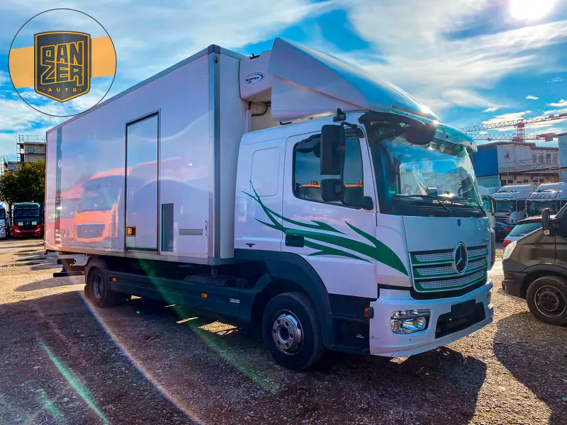 Грузовик рефрижератор Mercedes Atego 1223, 2014 год | photo 0