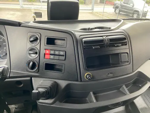 Mercedes Atego 824 L, 2016 год, штора-борт 50 м3, шестицилиндровый мотор, без пробега по РФ - фото 5