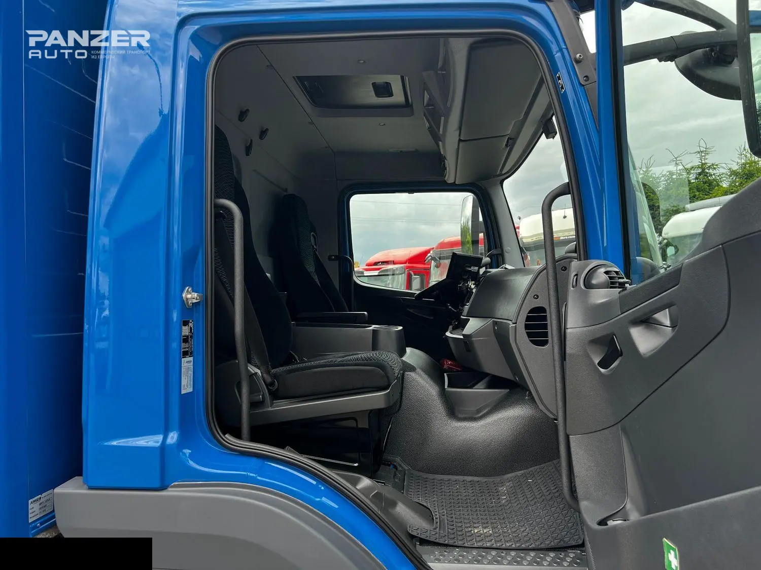 Грузовик Mercedes Atego 1224, 2020 год, фургон промтоварный м3 с гидробортом - фото 27