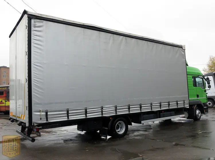 Грузовик штора MAN TGL 12.220, 58м3, все загрузки, 2 спальника, полная комплектация, 2010 г.в. - фото 9