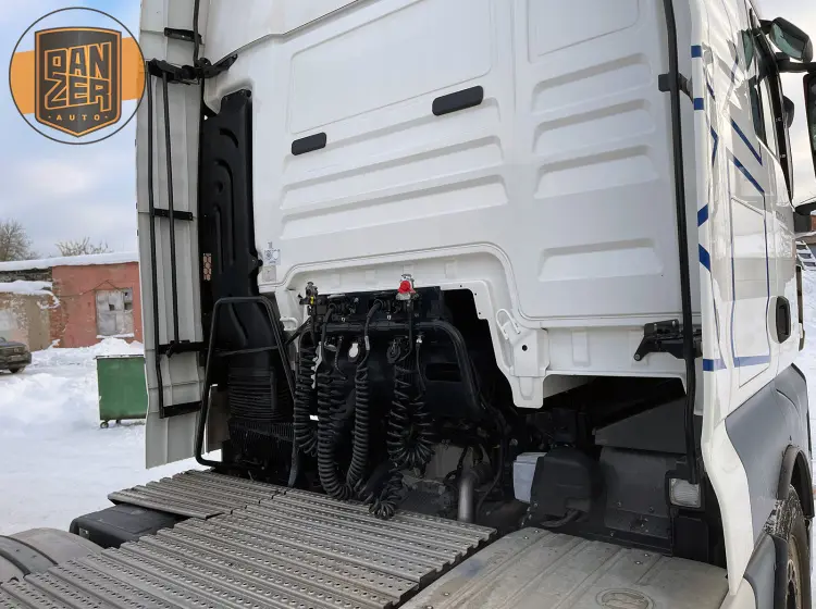 MAN TGX 18.480 тягач 4х2, XXL кабина, 2 бака - фото-детальных 19