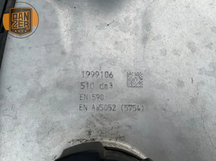 DAF XF530 6x4 тягач-тяжеловоз, сцепной вес 80 тонн - фото-детальных 54