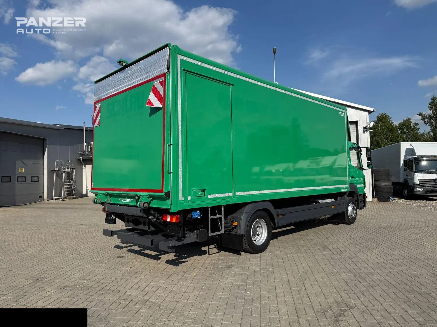 Mercedes Atego 1224, 2019 год, промтоварный фургон м3, гидролифт - фото 2